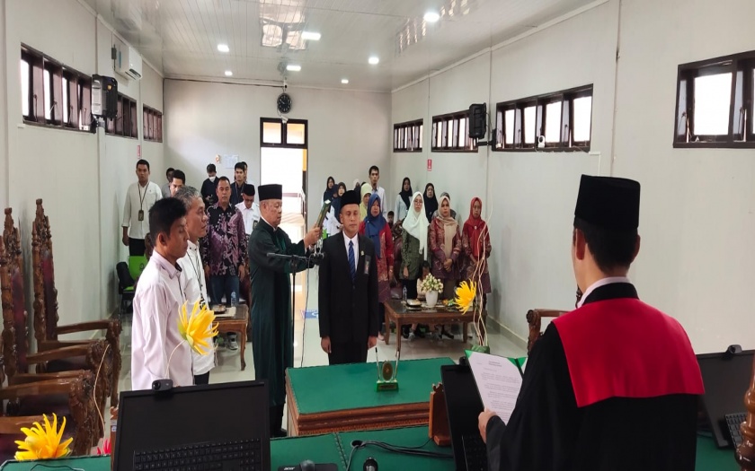 Pelantikan Panitera PN Lubuk Sikaping