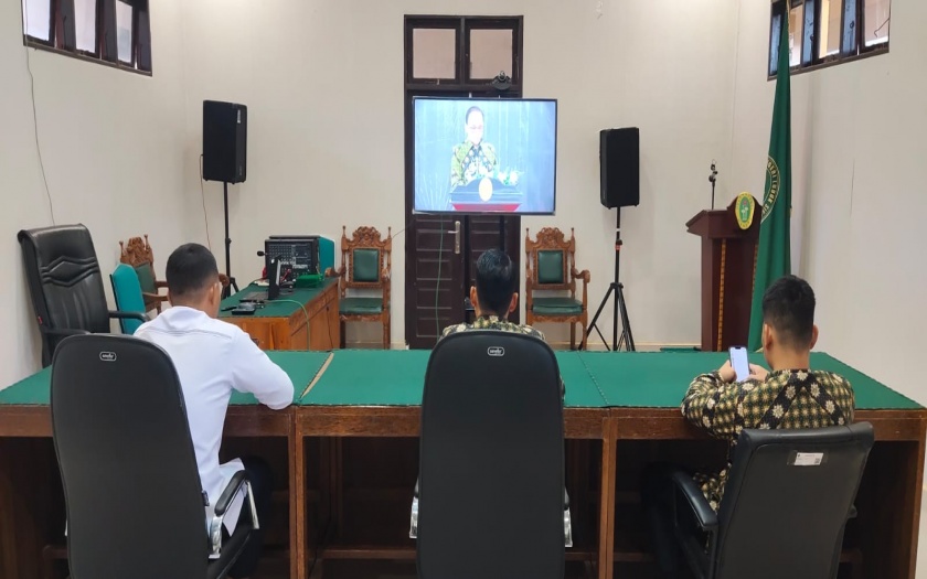 Seminar Iternasional “Penegakan Hukum Terhadap Contempt of Court”