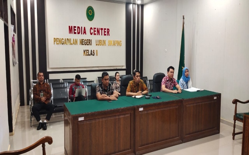 Rapat Pembinaan Dari Ketua PT Padang